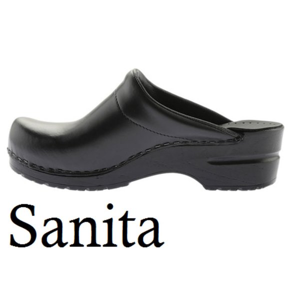 sanita clogs 39